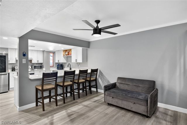 7123 Penner LN 6, Fort Myers, FL 33907