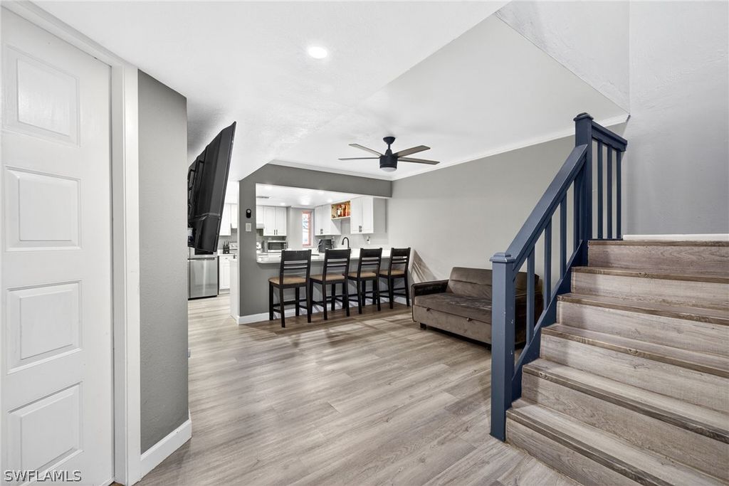 7123 Penner LN 6, Fort Myers, FL 33907