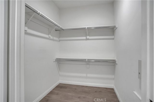 6800 Corbin Avenue 308, Reseda, CA 91335