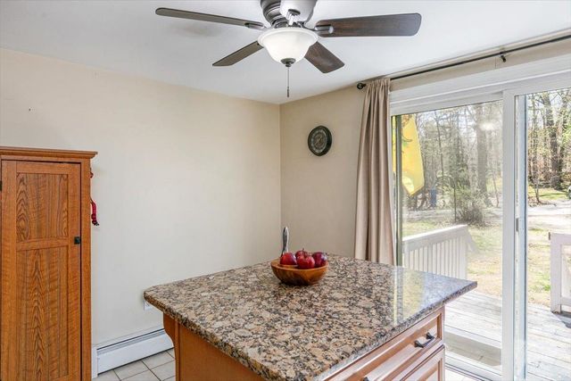 6 Pingree Hill Road, Derry, NH 03038