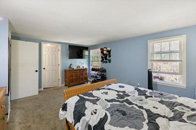 6 Pingree Hill Road, Derry, NH 03038