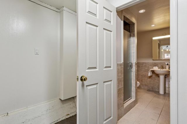 132 School Street, Daly City, CA 94014