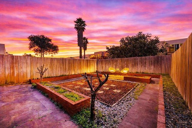 132 School Street, Daly City, CA 94014