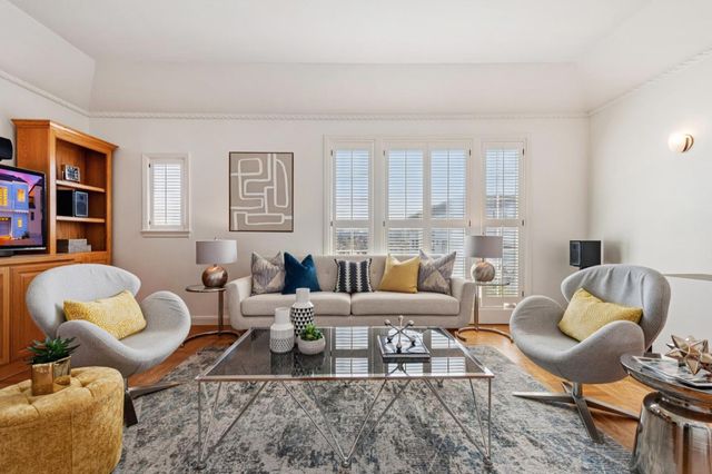 132 School Street, Daly City, CA 94014