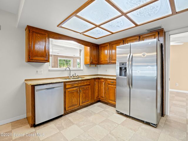 202 River Walk Drive, Melbourne Beach, FL 32951