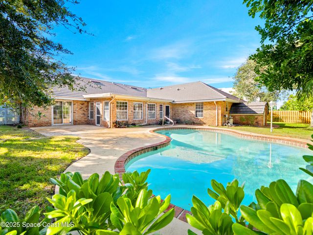 202 River Walk Drive, Melbourne Beach, FL 32951