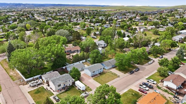1635 ENNEN DR, Rapid City, SD 57703