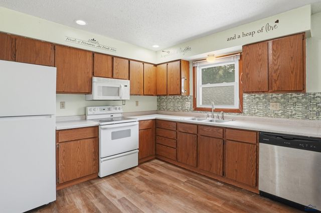 1635 ENNEN DR, Rapid City, SD 57703