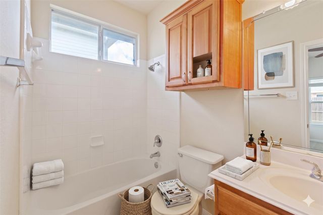 2405 Speidel DR, Pflugerville, TX 78660