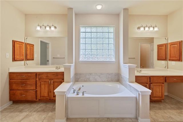 2405 Speidel DR, Pflugerville, TX 78660
