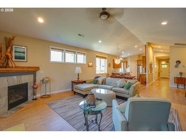 6109 Ne 57TH Ave, Vancouver, WA 98661
