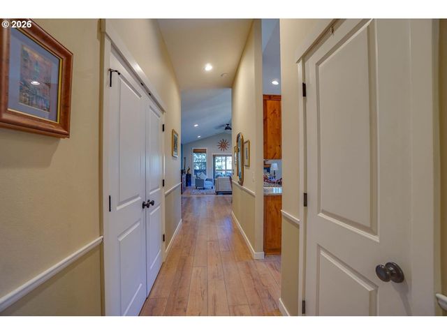 6109 Ne 57TH Ave, Vancouver, WA 98661