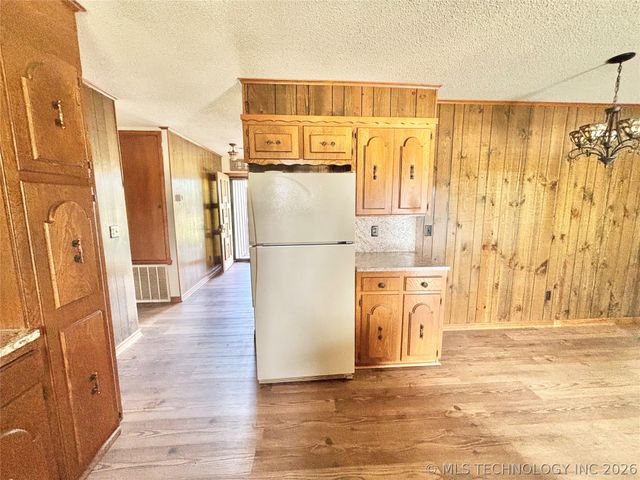 402 S Sockey Lane, Stigler, OK 74462