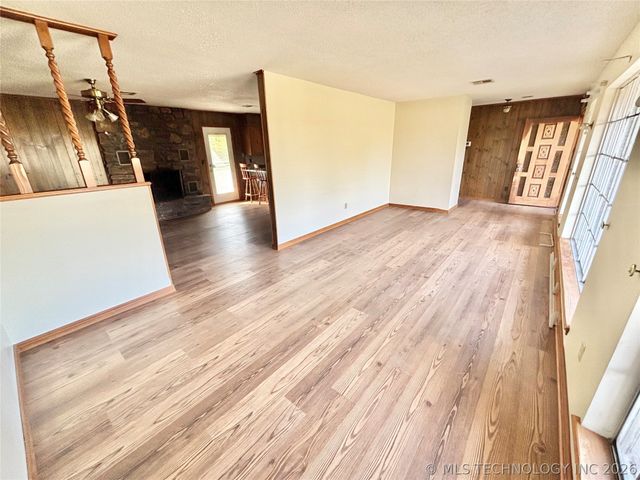 402 S Sockey Lane, Stigler, OK 74462