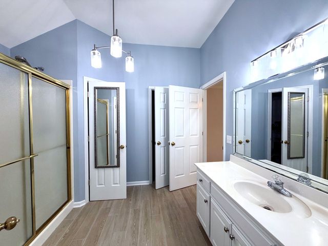 2216 River Rock Xing, Murfreesboro, TN 37128