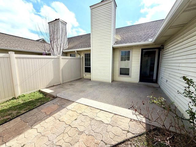 2216 River Rock Xing, Murfreesboro, TN 37128