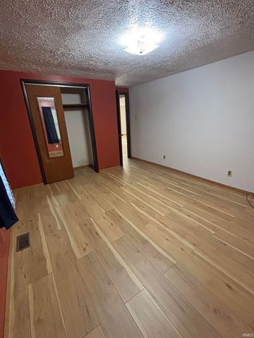 391 E County Road 200 N. Road, Paoli, IN 47454