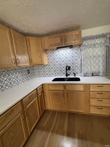 391 E County Road 200 N. Road, Paoli, IN 47454