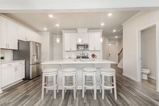 6002 Renew Place, Raleigh, NC 27616