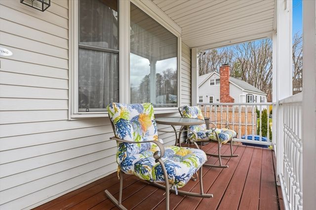 73 Cinderella Cir, Dracut, MA 01826