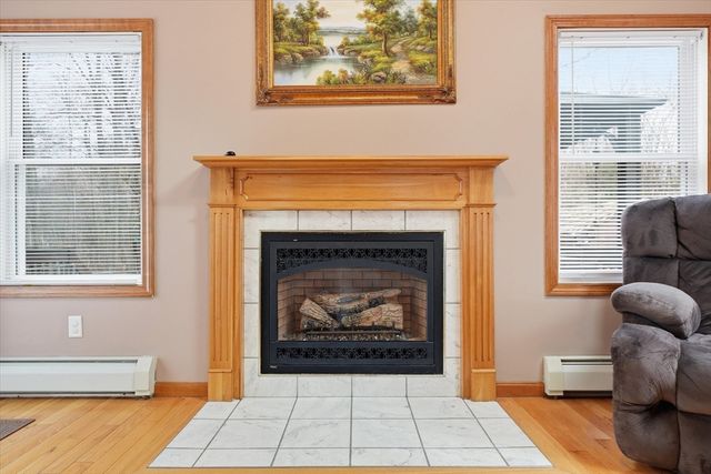 73 Cinderella Cir, Dracut, MA 01826