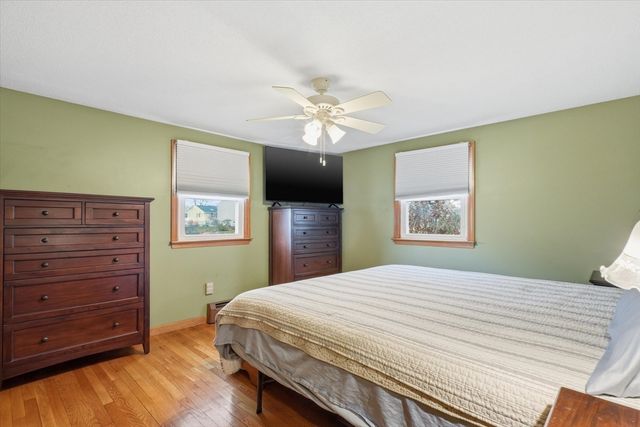 73 Cinderella Cir, Dracut, MA 01826