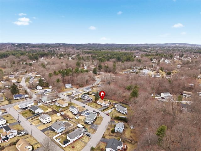 73 Cinderella Cir, Dracut, MA 01826