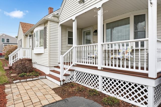 73 Cinderella Cir, Dracut, MA 01826