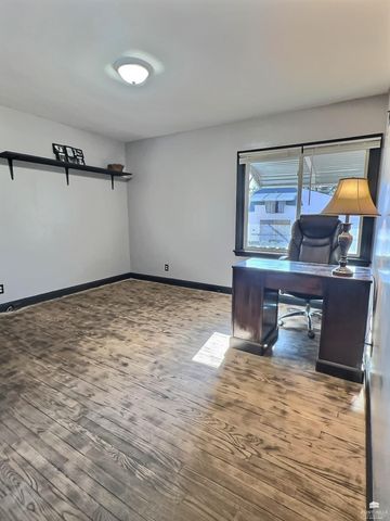 517 W Walnut Street, Junction City, KS 66441