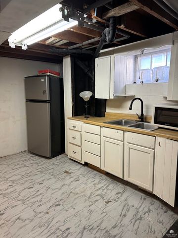 517 W Walnut Street, Junction City, KS 66441