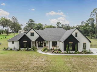 7700 Steep Hill Road, Fort Smith, AR 72916
