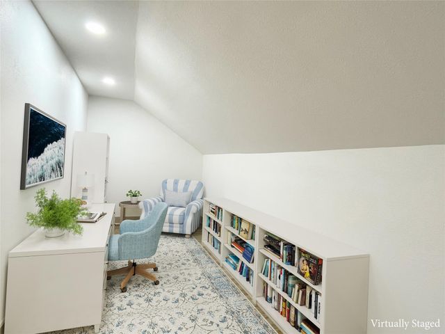 210 W Crescent Drive, Trinity, TX 75862