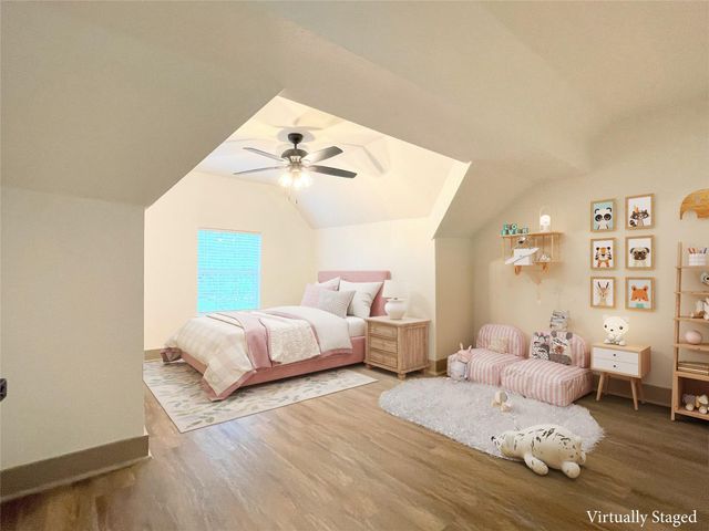210 W Crescent Drive, Trinity, TX 75862