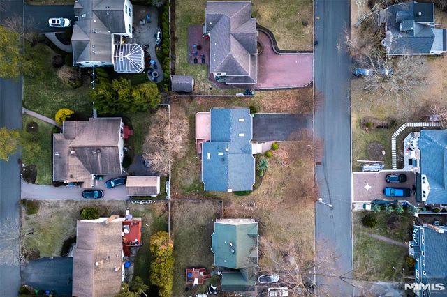 440 Holly Avenue, Paramus, NJ 07652