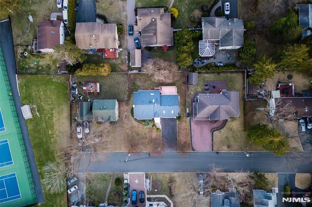 440 Holly Avenue, Paramus, NJ 07652