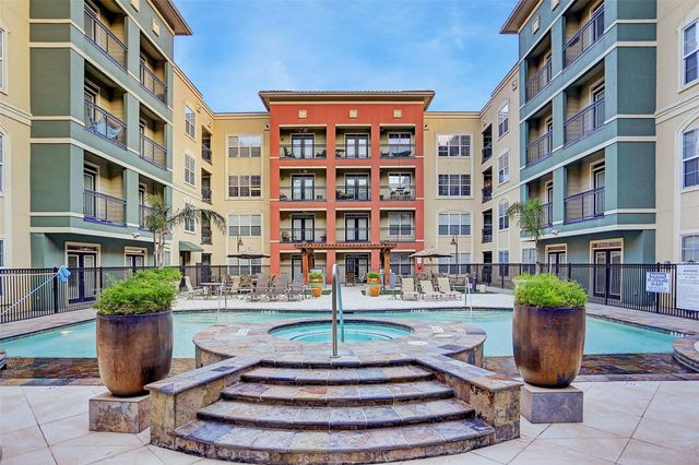 1711 Old Spanish Trail 242, Houston, TX 77054