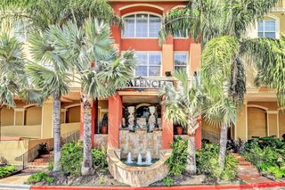 1711 Old Spanish Trail 242, Houston, TX 77054