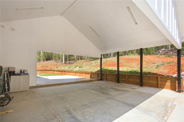 2585 Dr Johns Road, Westminster, SC 29693