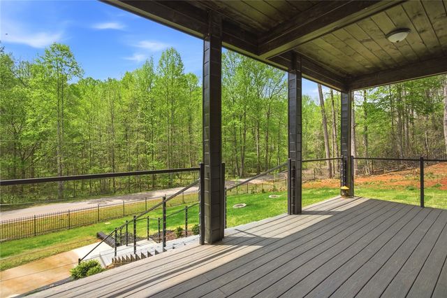 2585 Dr Johns Road, Westminster, SC 29693