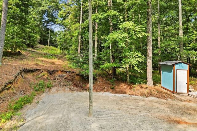 1733 Richard Road NE, Conyers, GA 30012