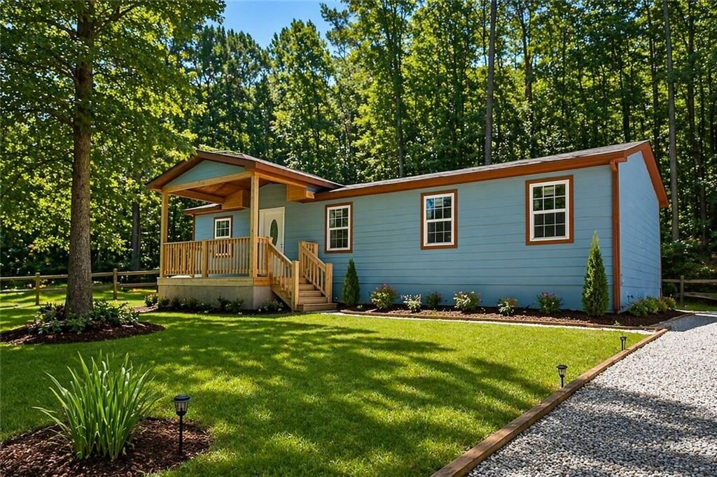 1733 Richard Road NE, Conyers, GA 30012
