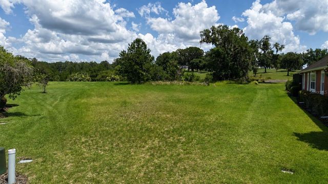 19492 FOREST GARDEN COURT, Brooksville, FL 34601
