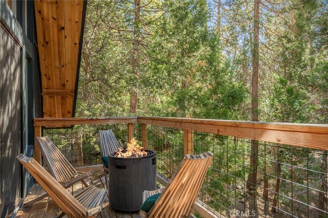 385 Birchwood Drive, Lake Arrowhead, CA 92352