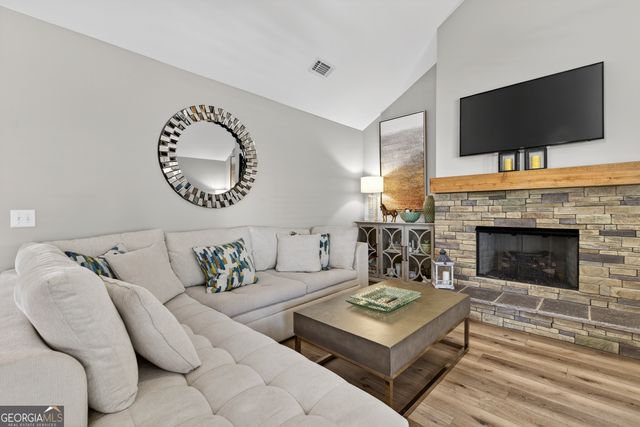 737 Springhill Drive, Gray, GA 31032