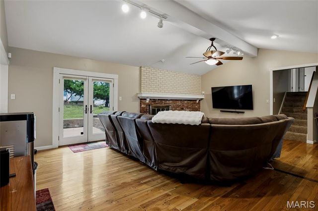 334 Dungate Drive, Chesterfield, MO 63017