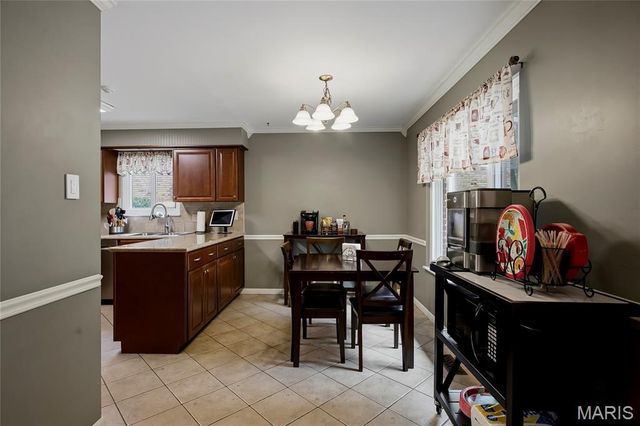 334 Dungate Drive, Chesterfield, MO 63017