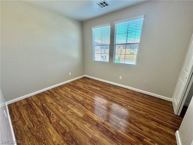 335 CLARENCE HOUSE Avenue 103, North Las Vegas, NV 89032