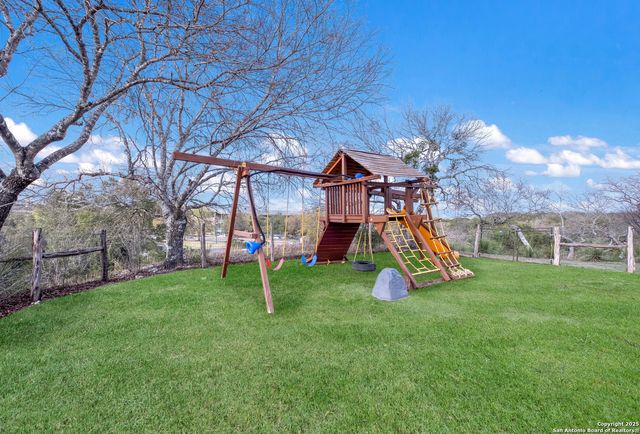 200 Menger, Boerne, TX 78006