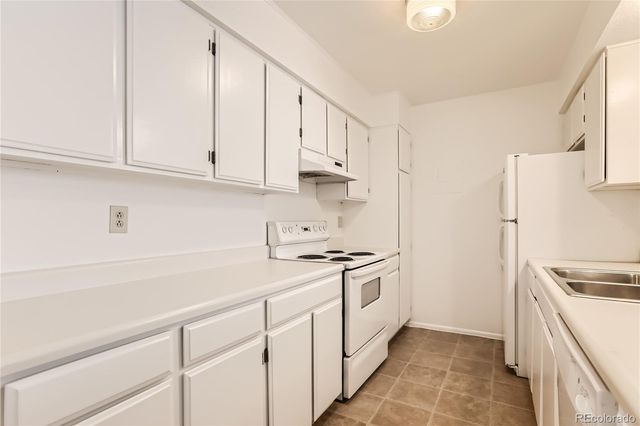 3855 S Monaco Street Parkway 265, Denver, CO 80237