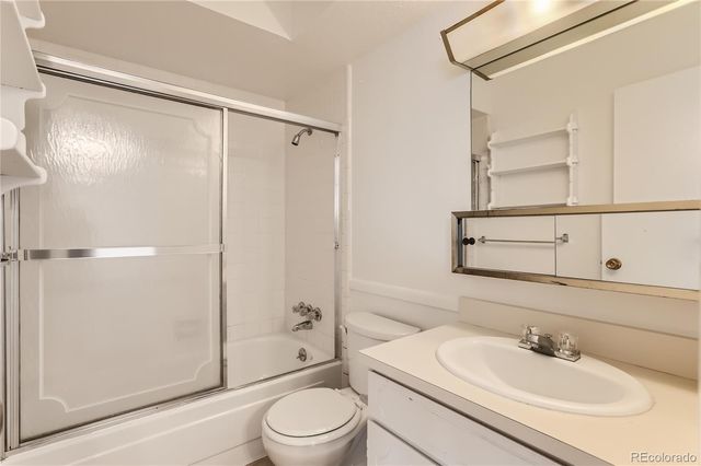 3855 S Monaco Street Parkway 265, Denver, CO 80237